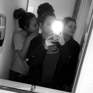 Meet your Posher, Hailie